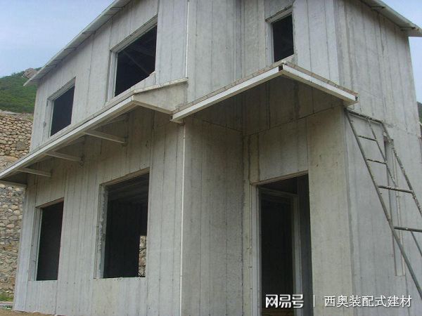轻质隔墙板存放与养护要点详解
